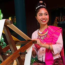 Living Legacy of Jim Thompson’s Weavers